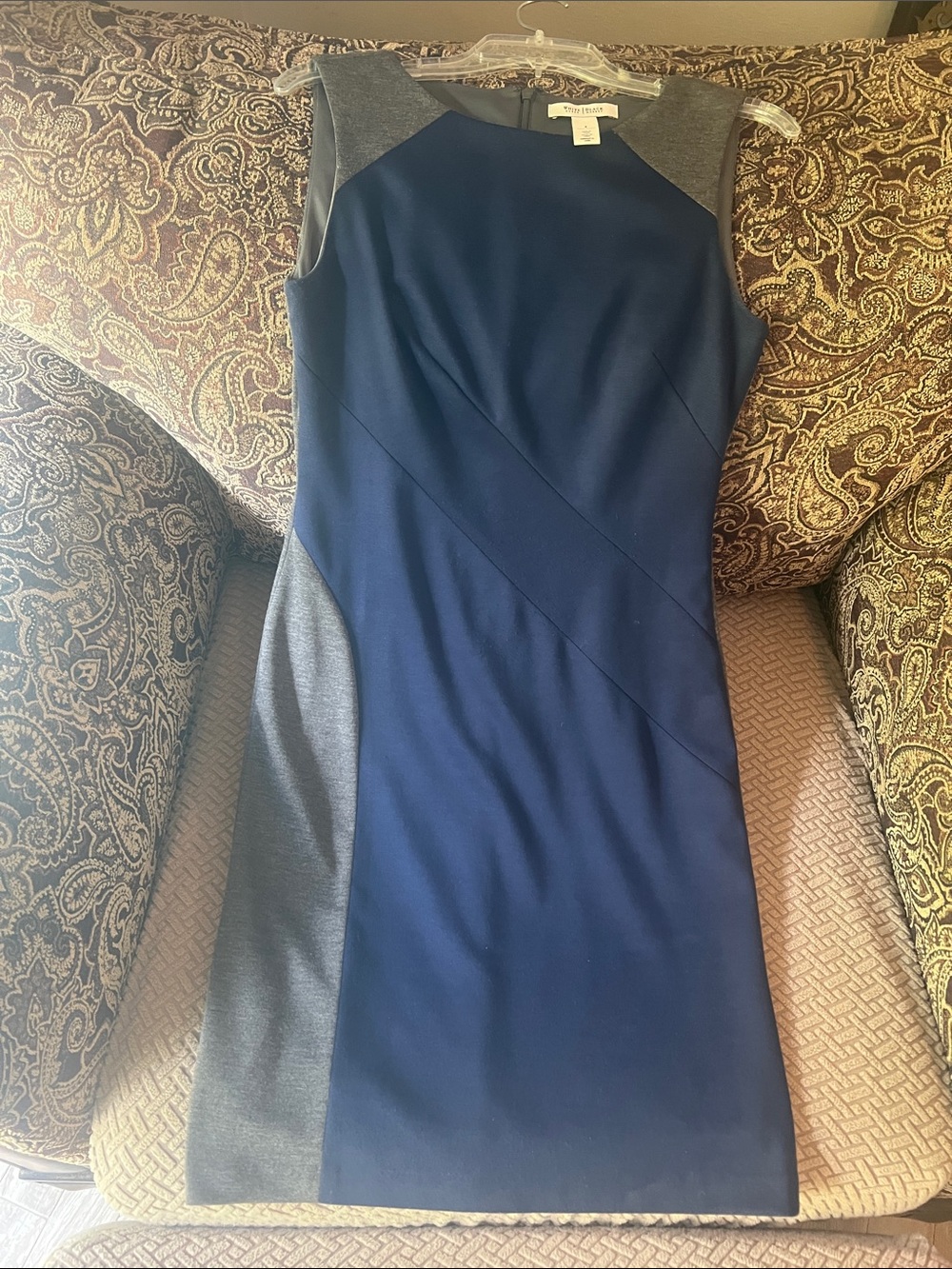 Gently worn WHBM Navy and Gray Sleeveless Sheath Dress. Size 4